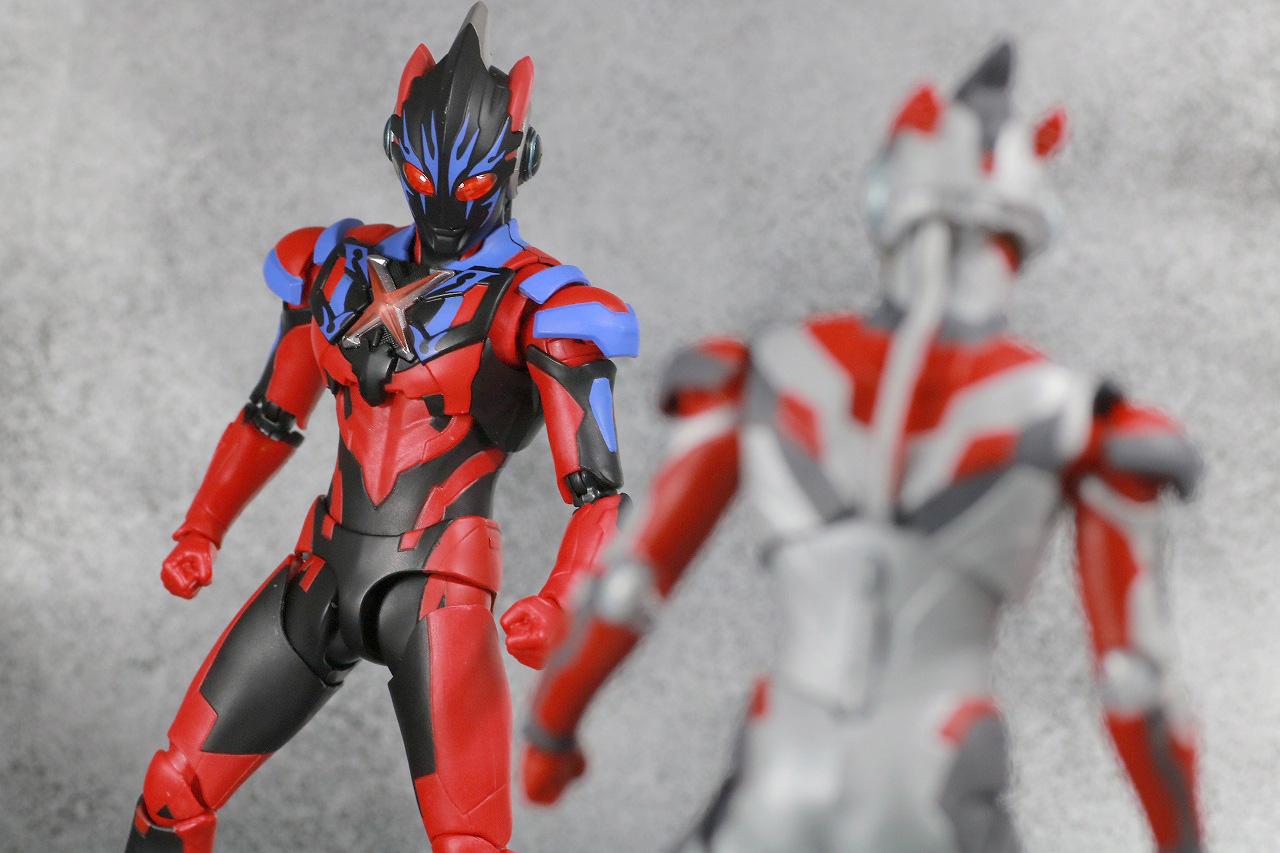 S.H.フィギュアーツ　ウルトラマンエックスダークネス　ダークネスゴモラアーマー　レビュー　アクション