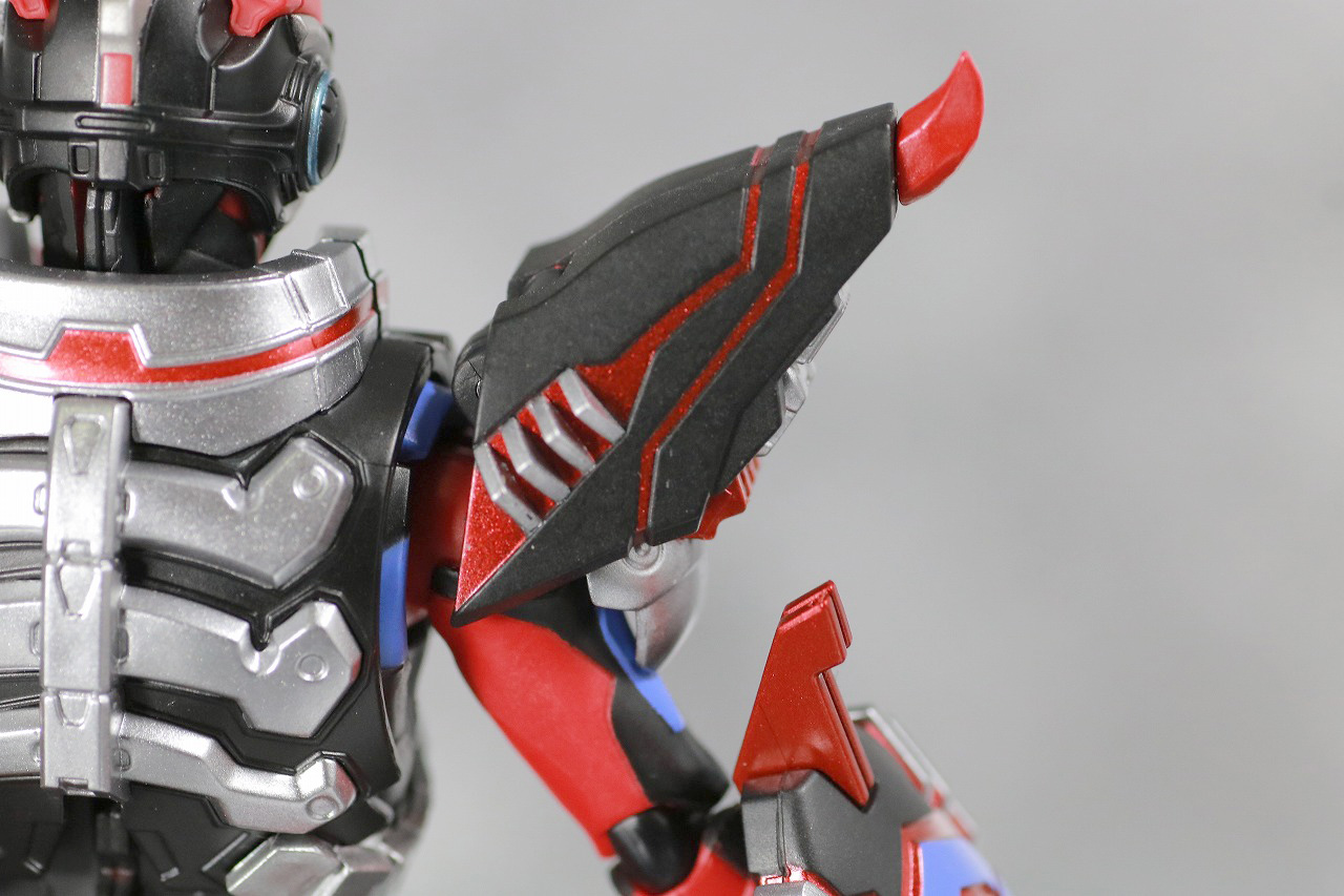 S.H.フィギュアーツ　ウルトラマンエックスダークネス　ダークネスゴモラアーマー　レビュー　全身