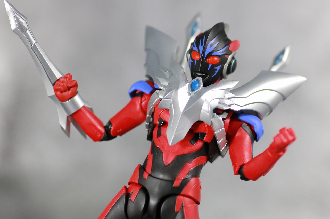 S.H.フィギュアーツ　ウルトラマンエックスダークネス　ダークネスゴモラアーマー　レビュー　アクション　ウルトラマンゼロアーマー