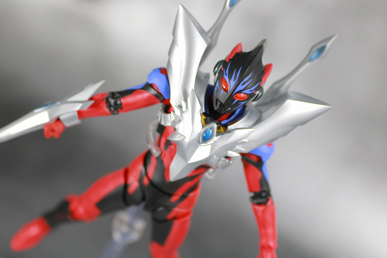 S.H.フィギュアーツ　ウルトラマンエックスダークネス　ダークネスゴモラアーマー　レビュー　アクション　ウルトラマンゼロアーマー