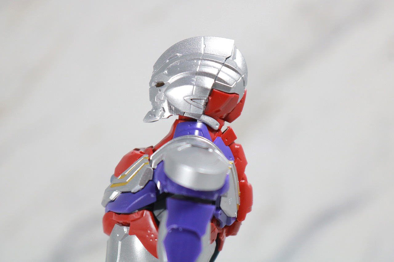 Figure-rise Standard　ULTRAMAN SUIT TIGA　ウルトラマンティガ　レビュー　可動範囲