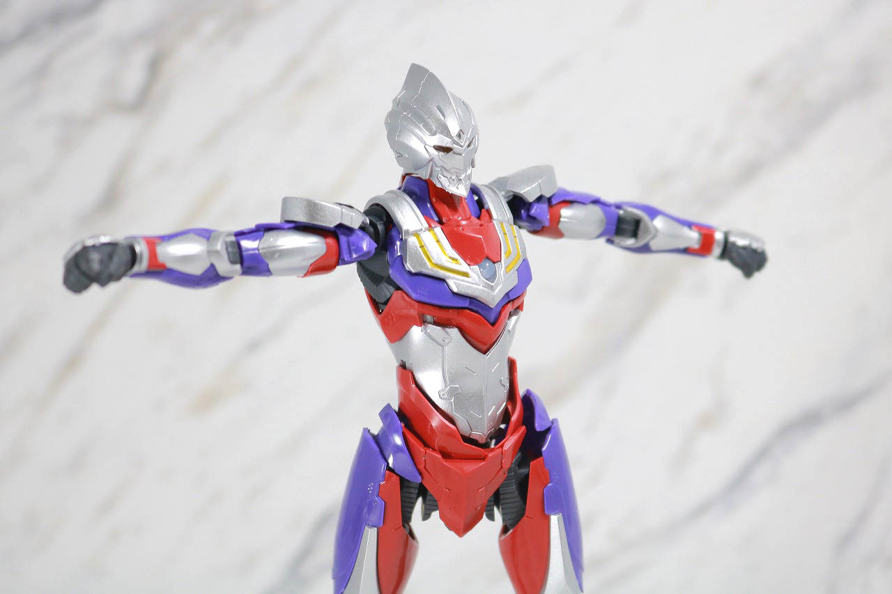 Figure-rise Standard　ULTRAMAN SUIT TIGA　ウルトラマンティガ　レビュー　可動範囲