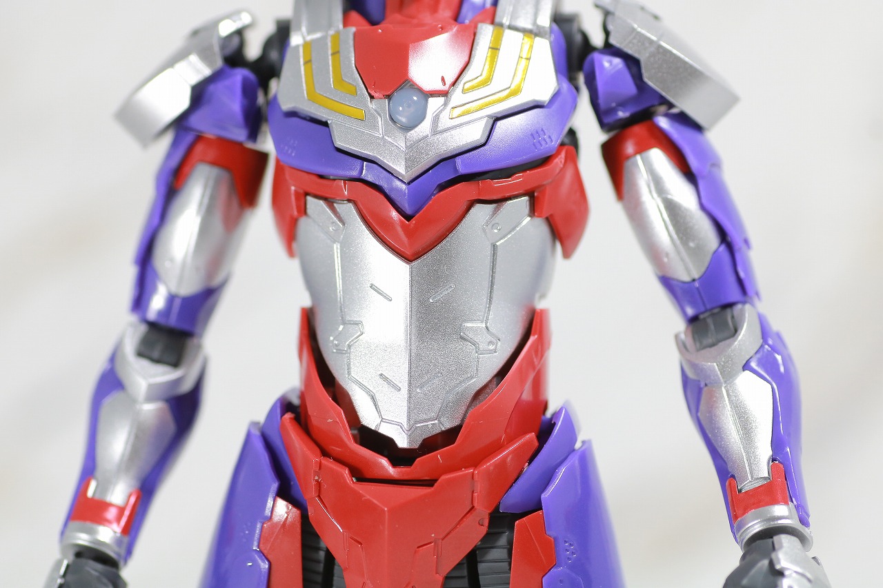 Figure-rise Standard　ULTRAMAN SUIT TIGA　ウルトラマンティガ　レビュー　全身