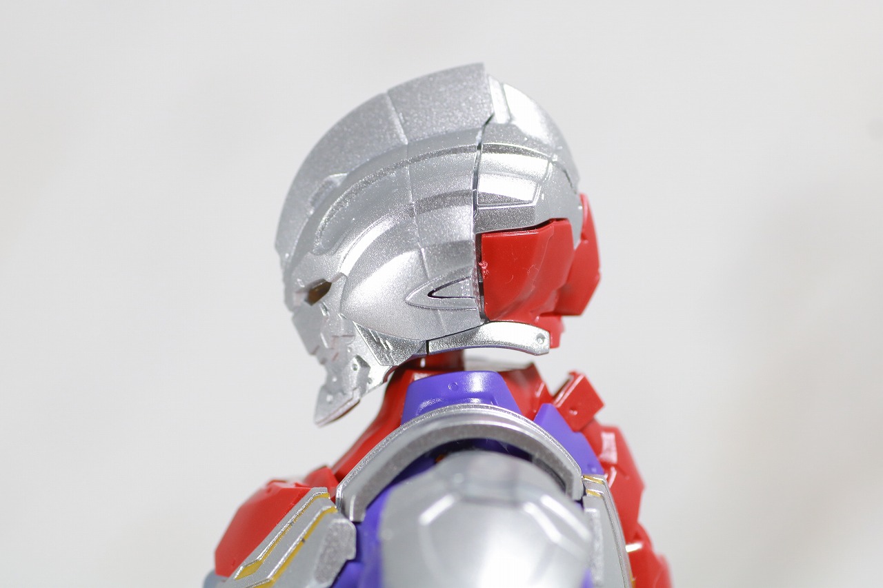 Figure-rise Standard　ULTRAMAN SUIT TIGA　ウルトラマンティガ　レビュー　全身