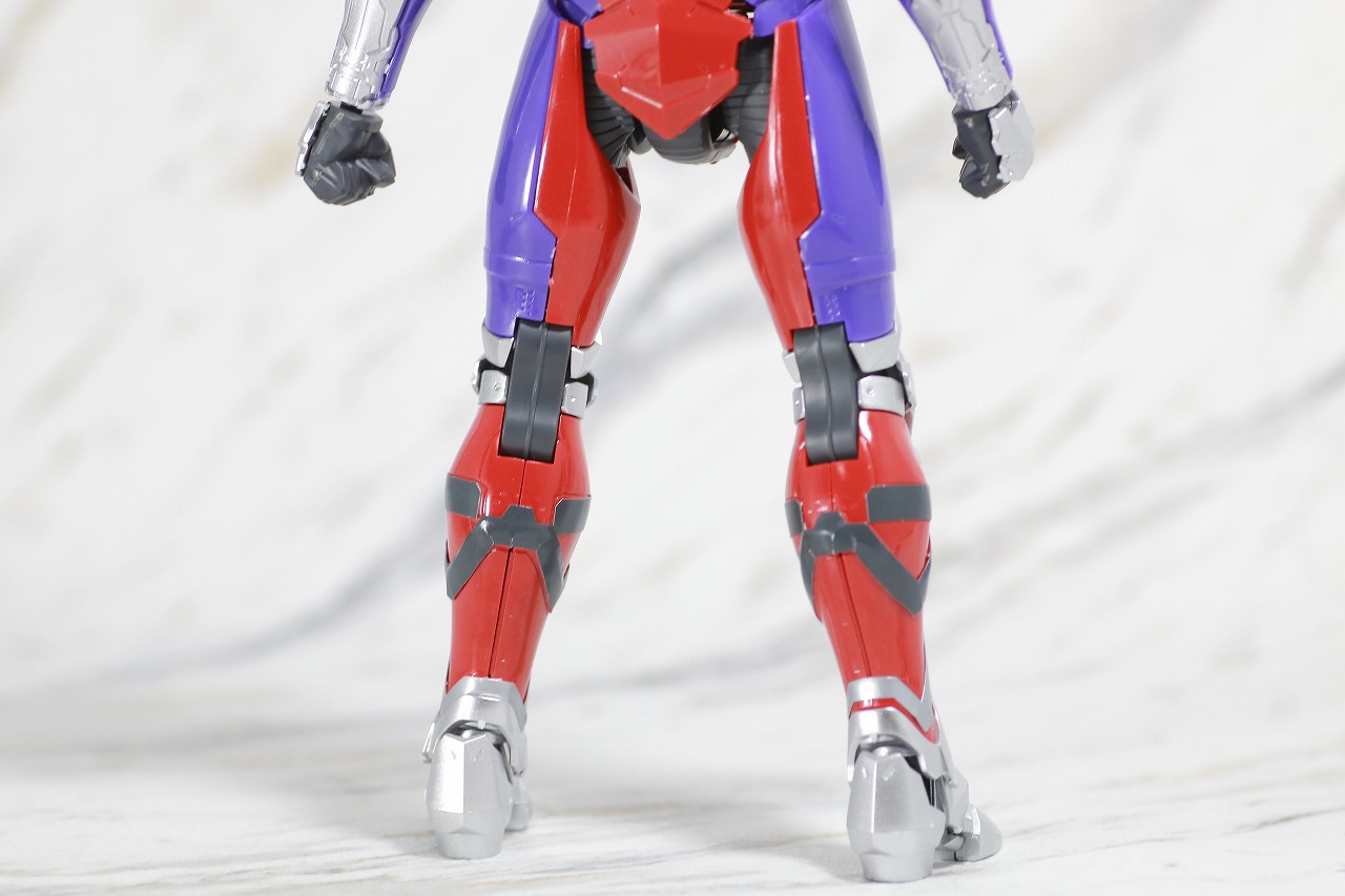 Figure-rise Standard　ULTRAMAN SUIT TIGA　ウルトラマンティガ　レビュー　全身