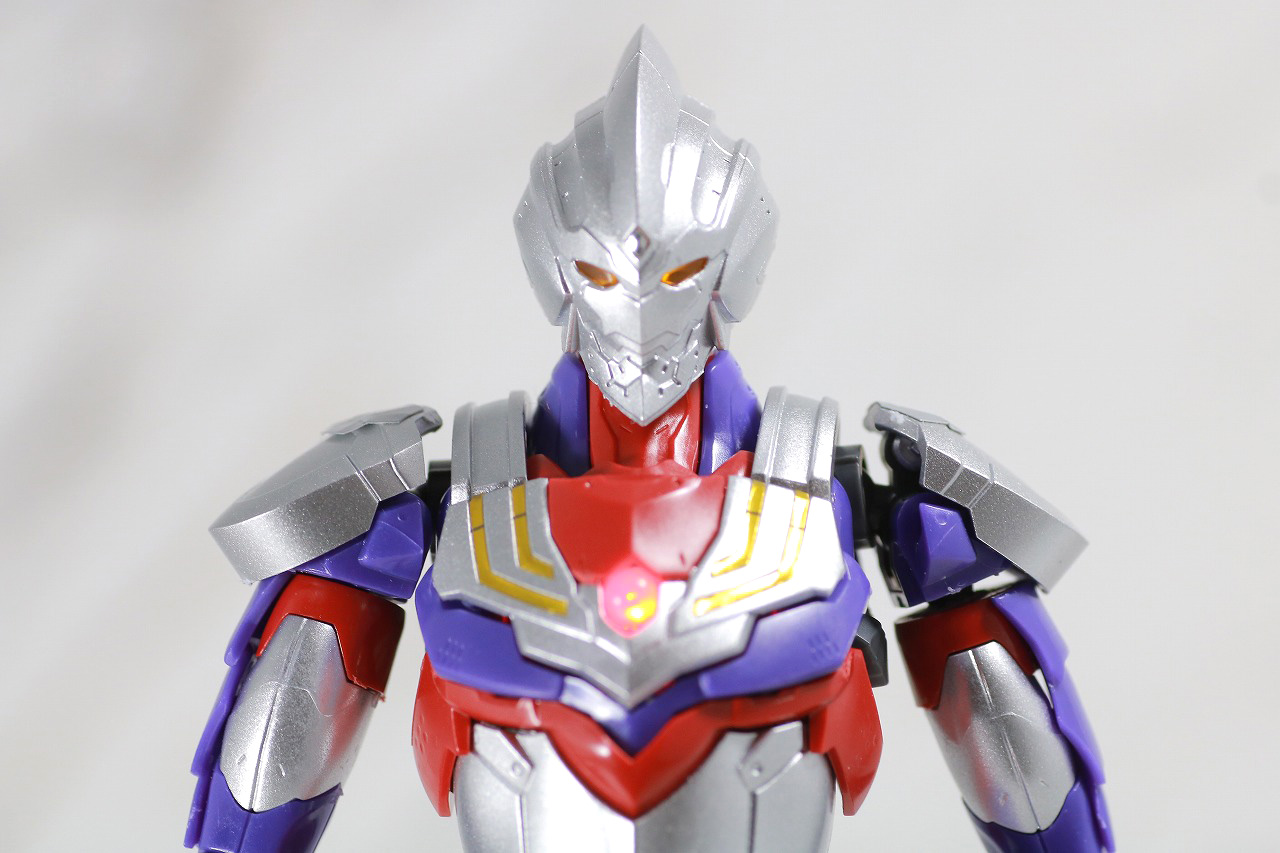 Figure-rise Standard　ULTRAMAN SUIT TIGA　ウルトラマンティガ　レビュー　LED