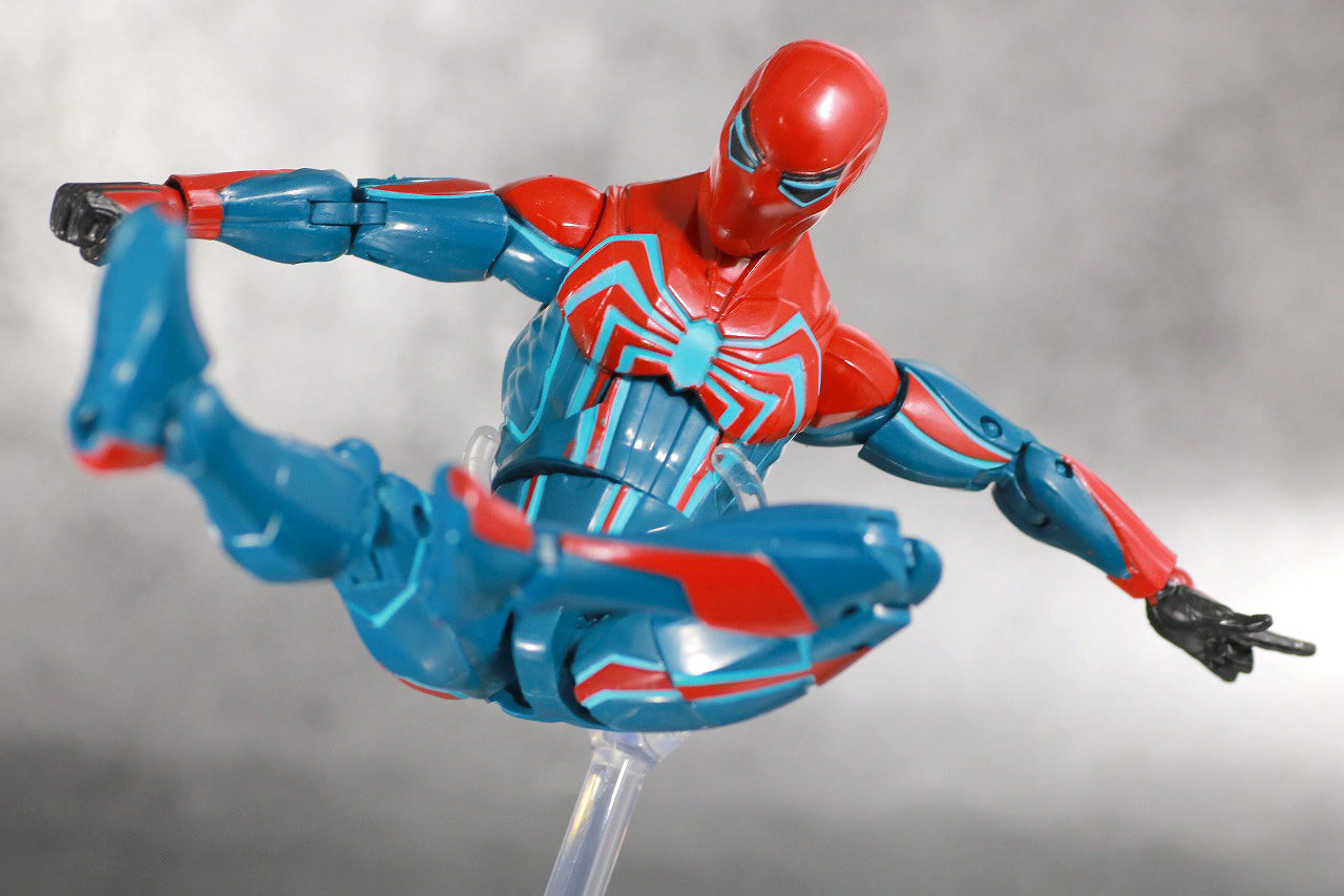 マーベルレジェンド　スパイダーマン　ベロシティスーツ　レビュー　アクション