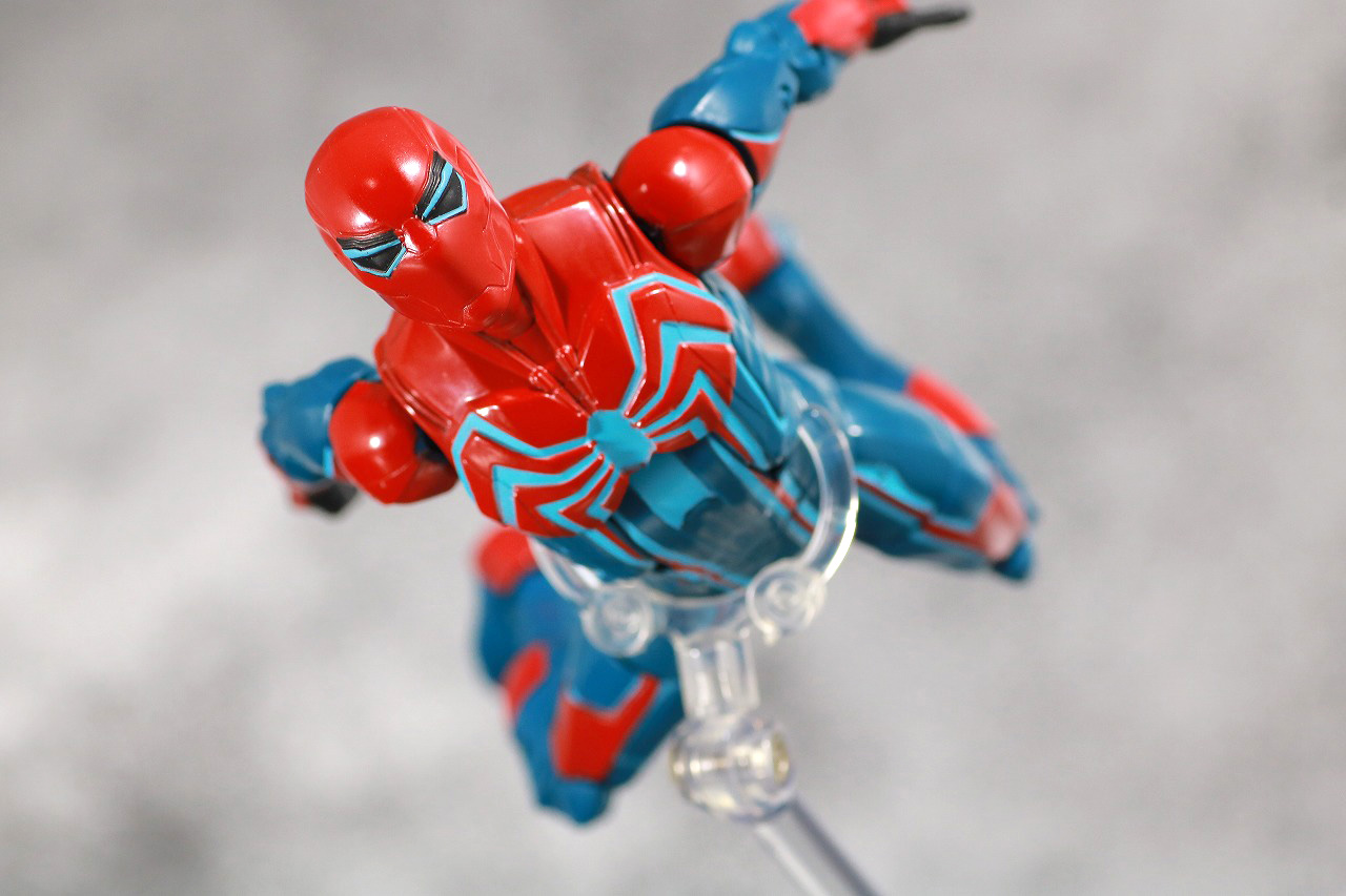 マーベルレジェンド　スパイダーマン　ベロシティスーツ　レビュー　アクション