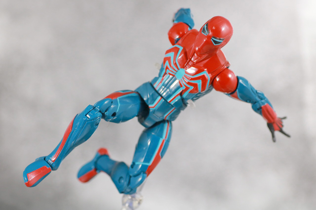 マーベルレジェンド　スパイダーマン　ベロシティスーツ　レビュー　アクション