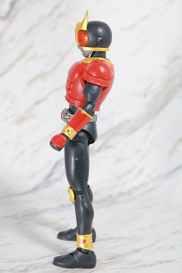 Figure-rise Standard　仮面ライダークウガ　マイティフォーム　レビュー　全身