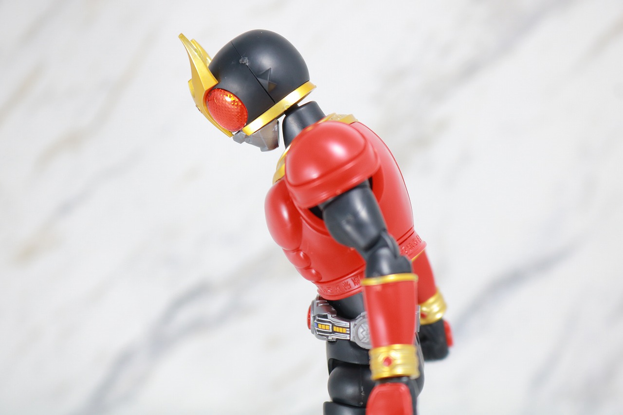 Figure-rise Standard　仮面ライダークウガ　マイティフォーム　レビュー　可動範囲