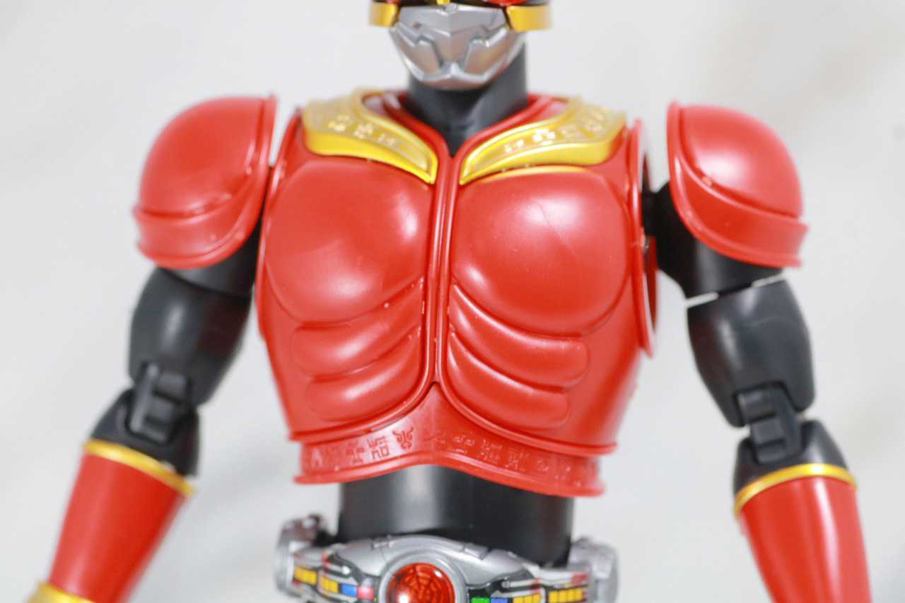 Figure-rise Standard　仮面ライダークウガ　マイティフォーム　レビュー　全身