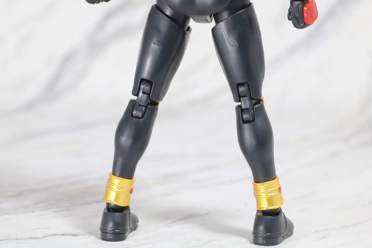 Figure-rise Standard　仮面ライダークウガ　マイティフォーム　レビュー　全身