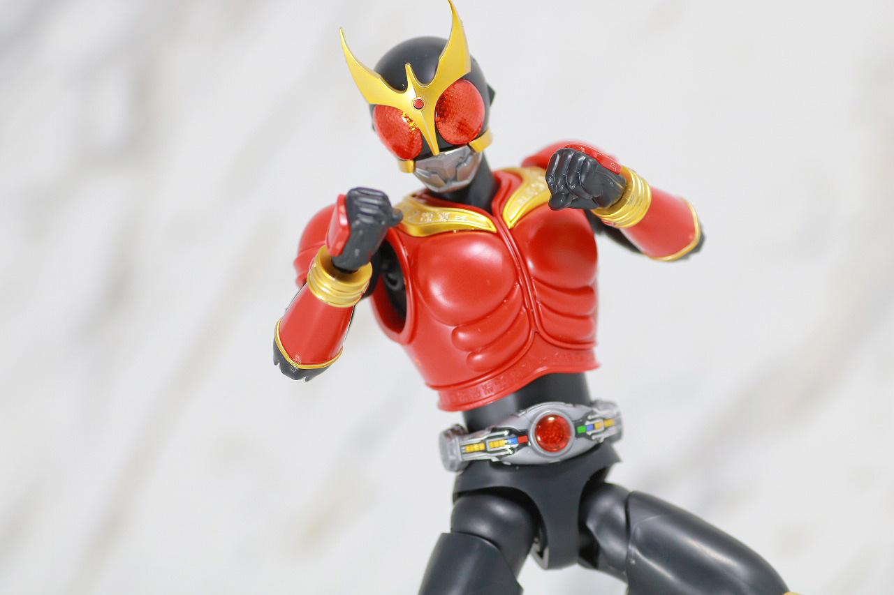 Figure-rise Standard　仮面ライダークウガ　マイティフォーム　レビュー　アクション