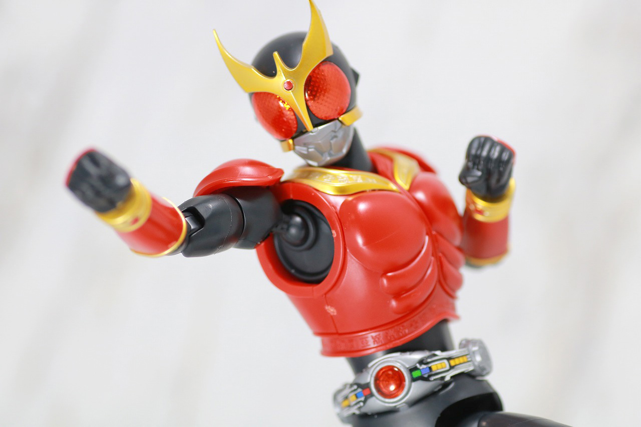 Figure-rise Standard　仮面ライダークウガ　マイティフォーム　レビュー　アクション