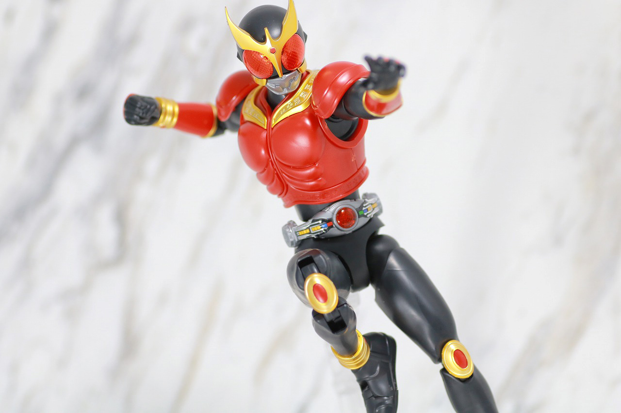 Figure-rise Standard　仮面ライダークウガ　マイティフォーム　レビュー　アクション