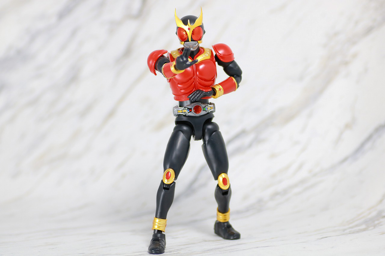 Figure-rise Standard　仮面ライダークウガ　マイティフォーム　レビュー　アクション