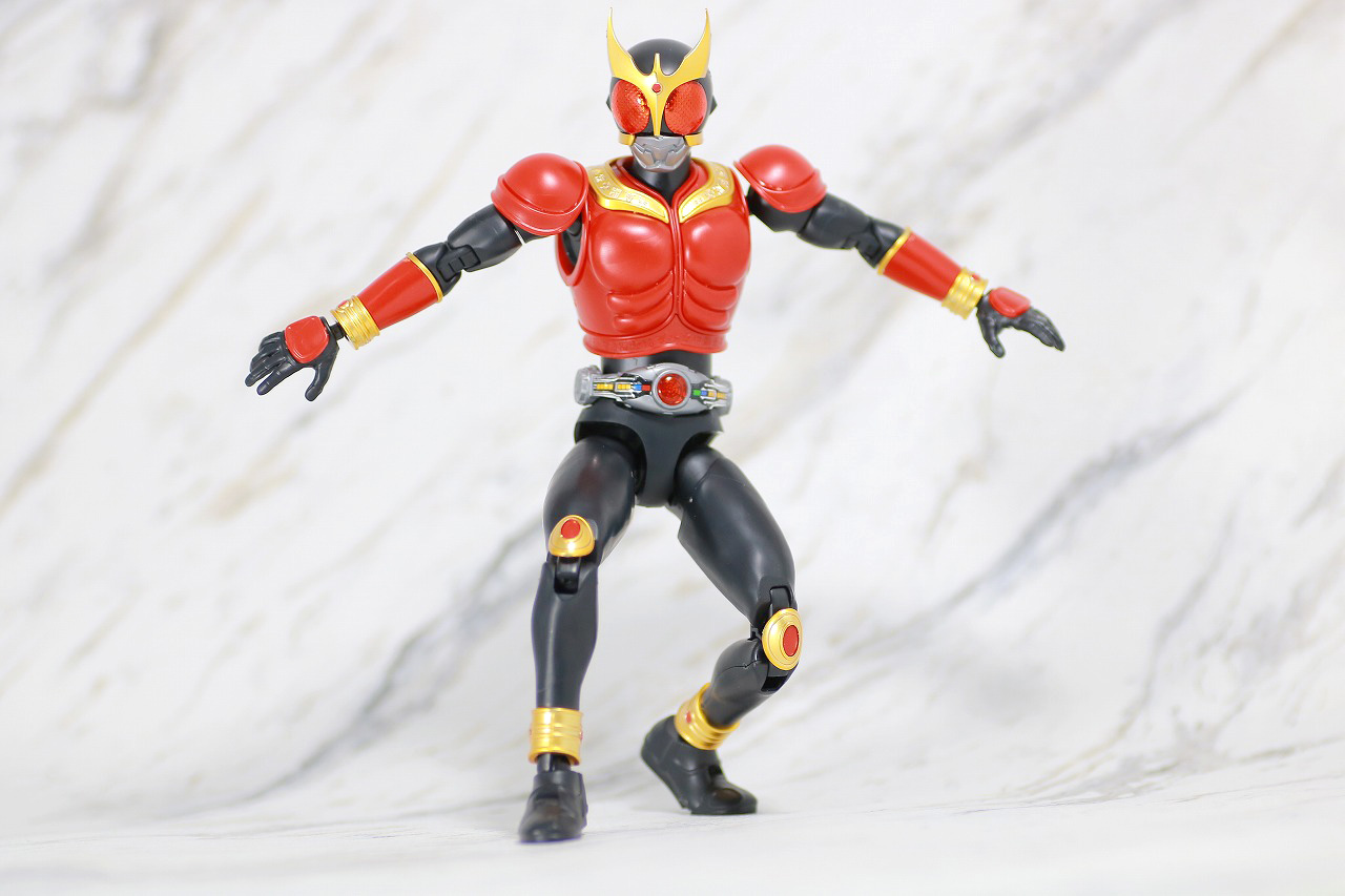 Figure-rise Standard　仮面ライダークウガ　マイティフォーム　レビュー　アクション