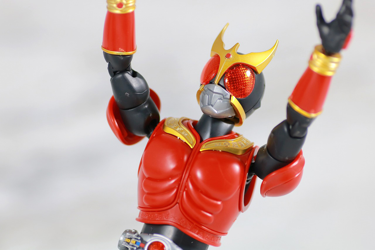 Figure-rise Standard　仮面ライダークウガ　マイティフォーム　レビュー　アクション