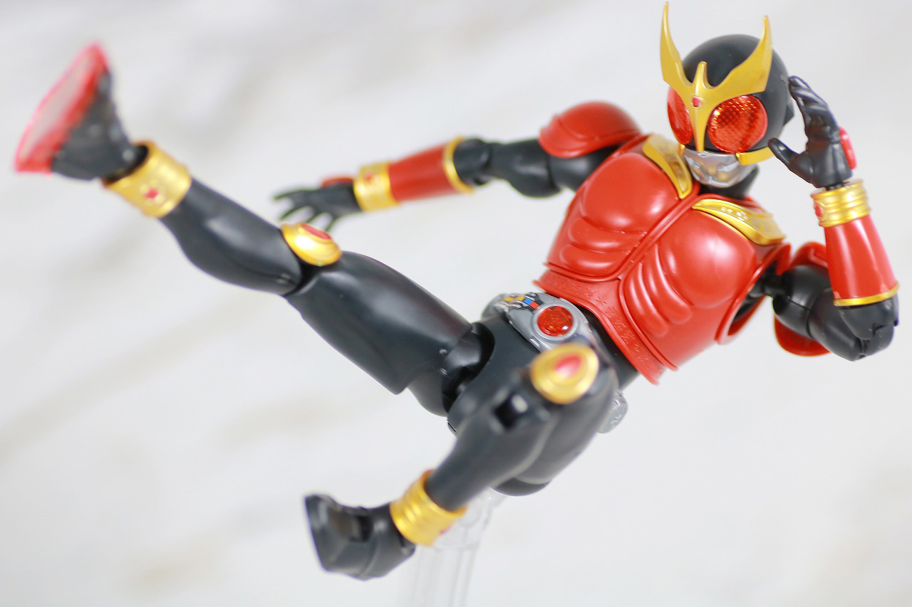 Figure-rise Standard　仮面ライダークウガ　マイティフォーム　レビュー　アクション