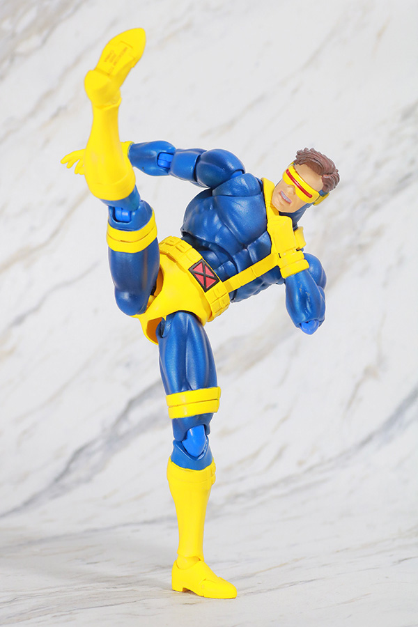 MAFEX　サイクロップス　サイクロプス　レビュー　アクション