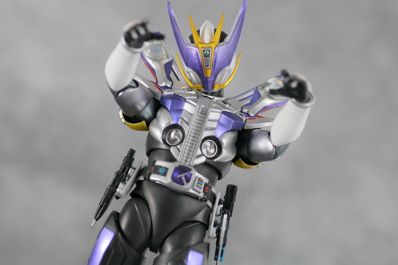 S.H.フィギュアーツ　仮面ライダー電王　ガンフォーム　真骨彫製法　レビュー　アクション