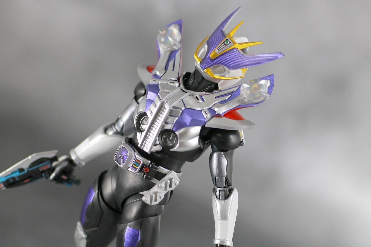 S.H.フィギュアーツ　仮面ライダー電王　ガンフォーム　真骨彫製法　レビュー　アクション