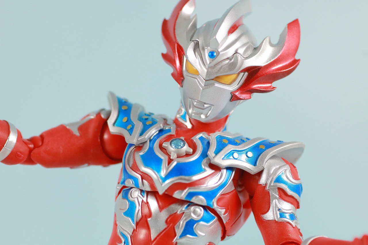 S.H.フィギュアーツ　ウルトラマンタイガ　トライストリウム　レビュー　アクション