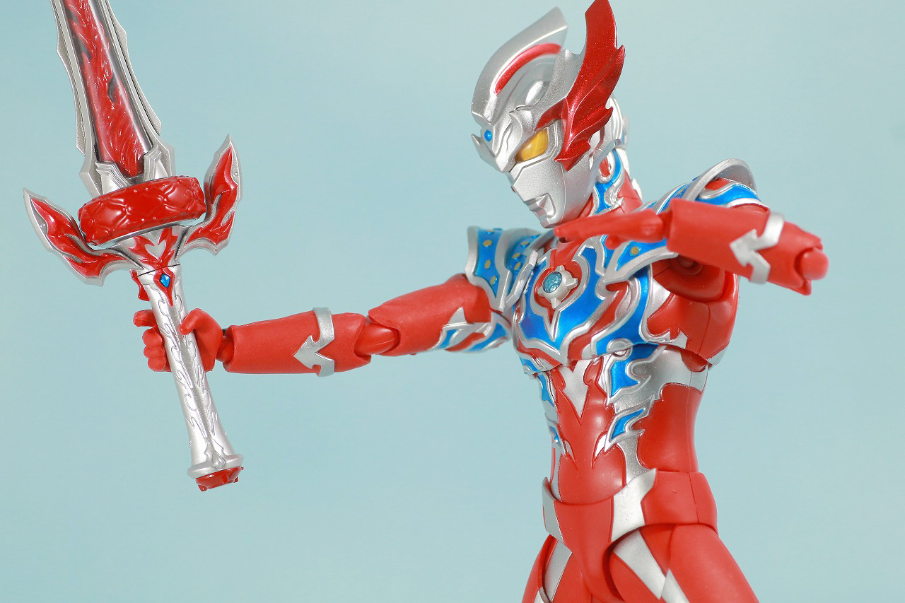 S.H.フィギュアーツ　ウルトラマンタイガ　トライストリウム　レビュー　アクション