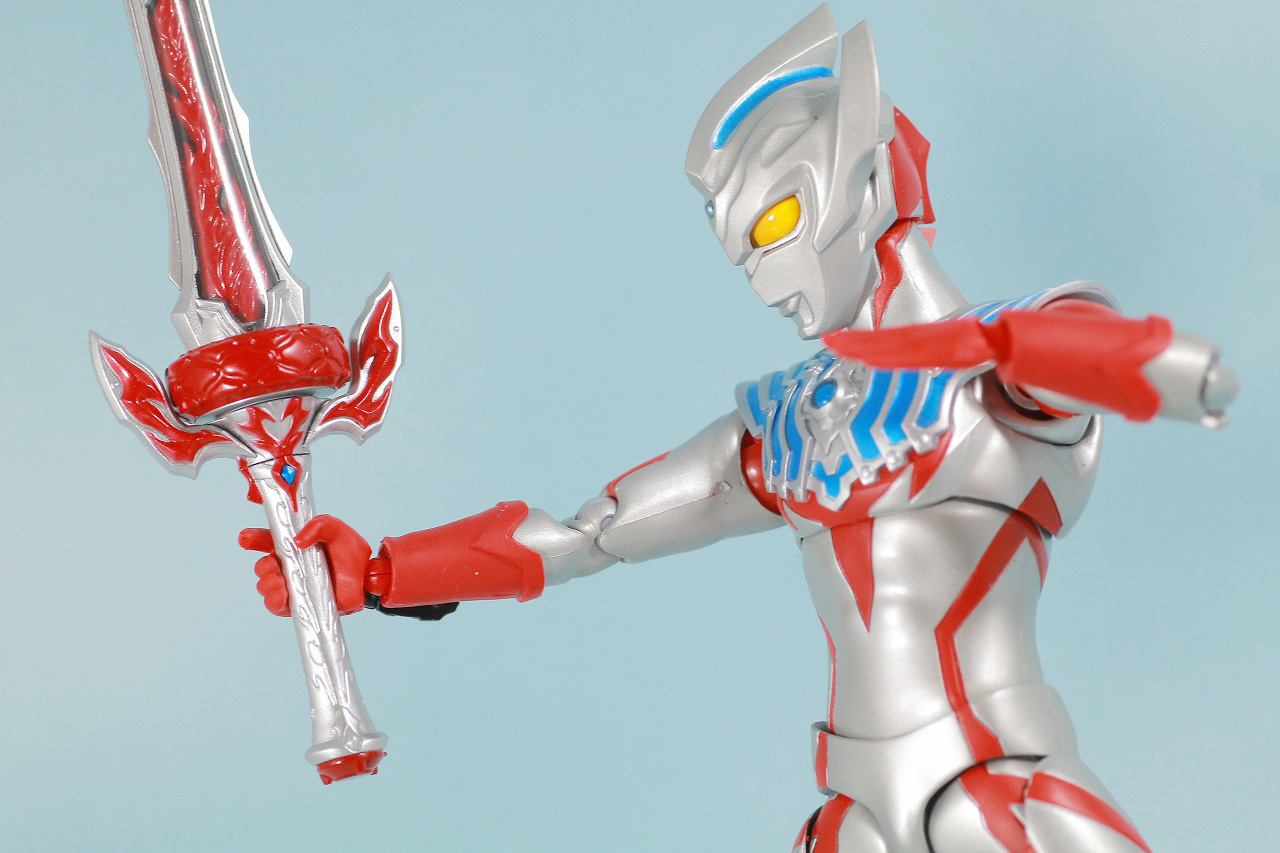 S.H.フィギュアーツ　ウルトラマンタイガ　トライストリウム　レビュー　アクション