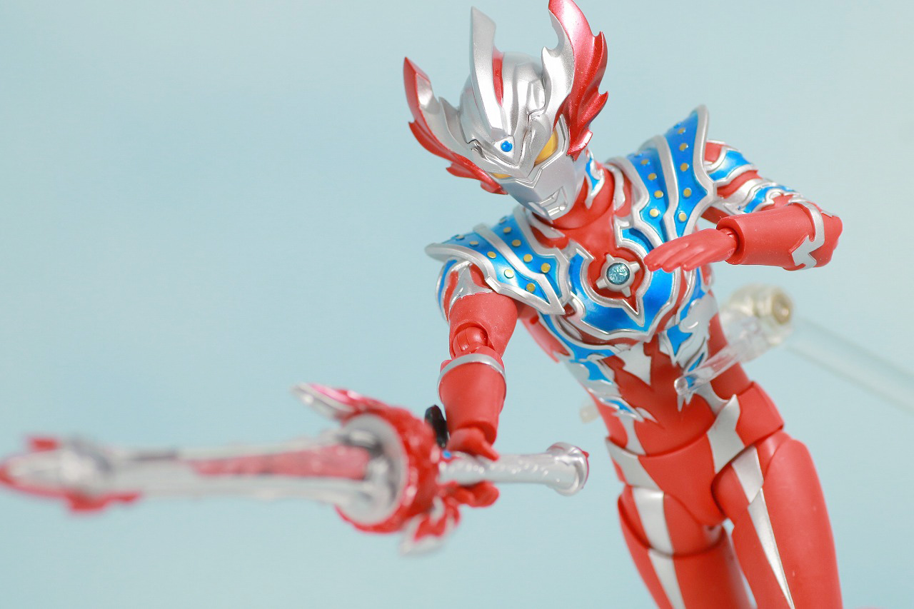 S.H.フィギュアーツ　ウルトラマンタイガ　トライストリウム　レビュー　アクション