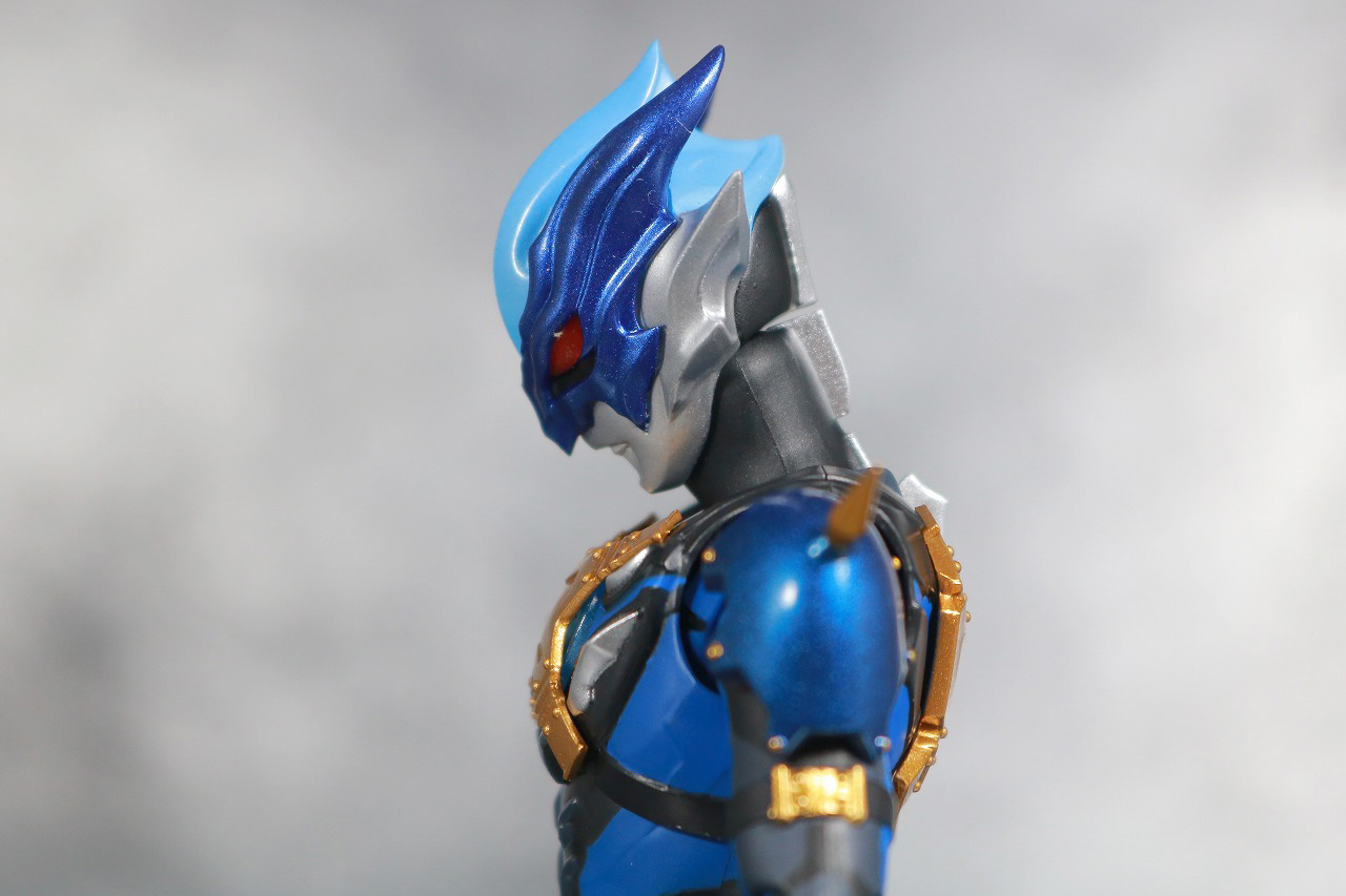 S.H.フィギュアーツ　ウルトラマントレギア　レビュー　可動範囲