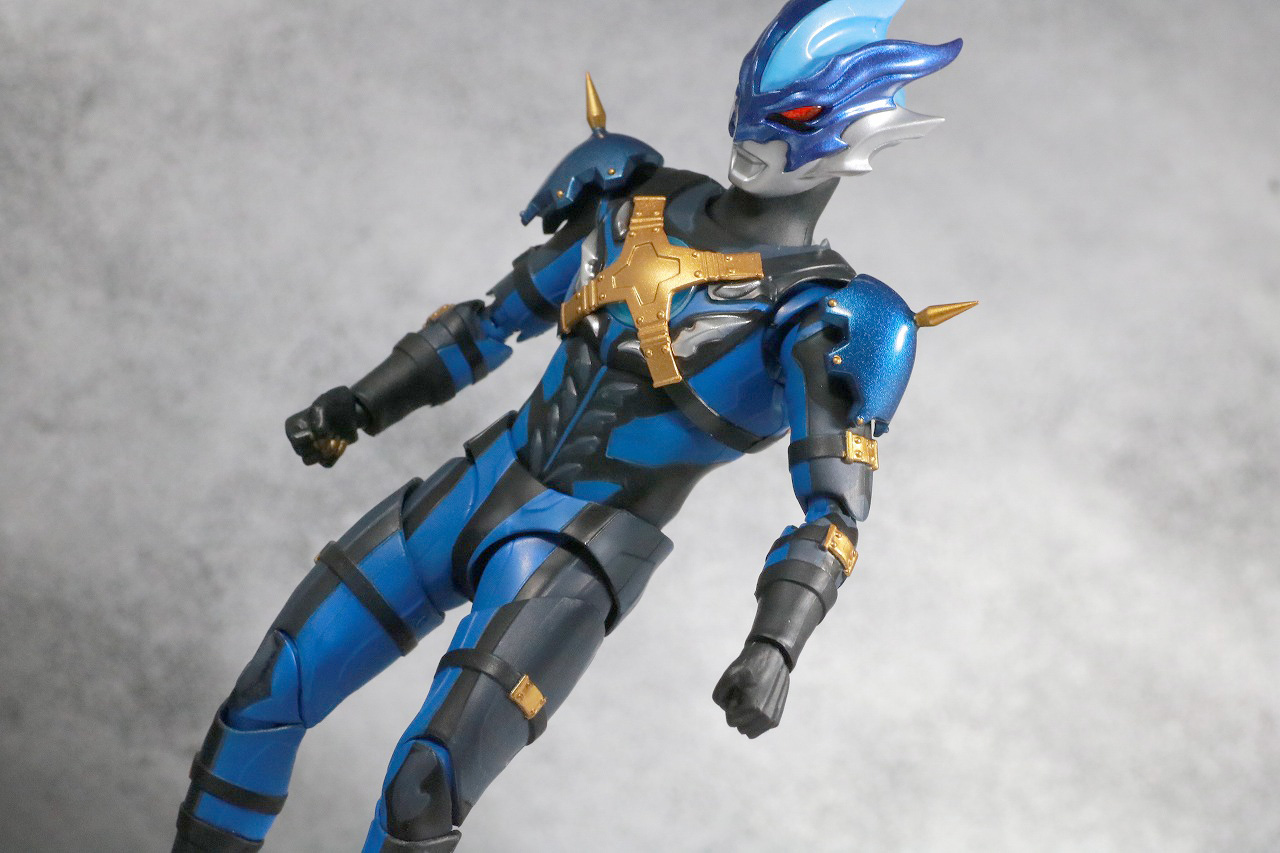 S.H.フィギュアーツ　ウルトラマントレギア　レビュー　アクション