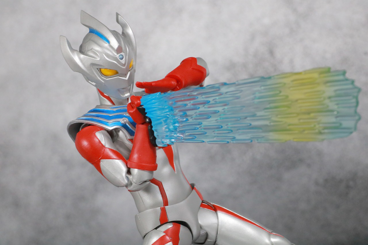 S.H.フィギュアーツ　ウルトラマントレギア　レビュー　アクション　ウルトラマンタイガ