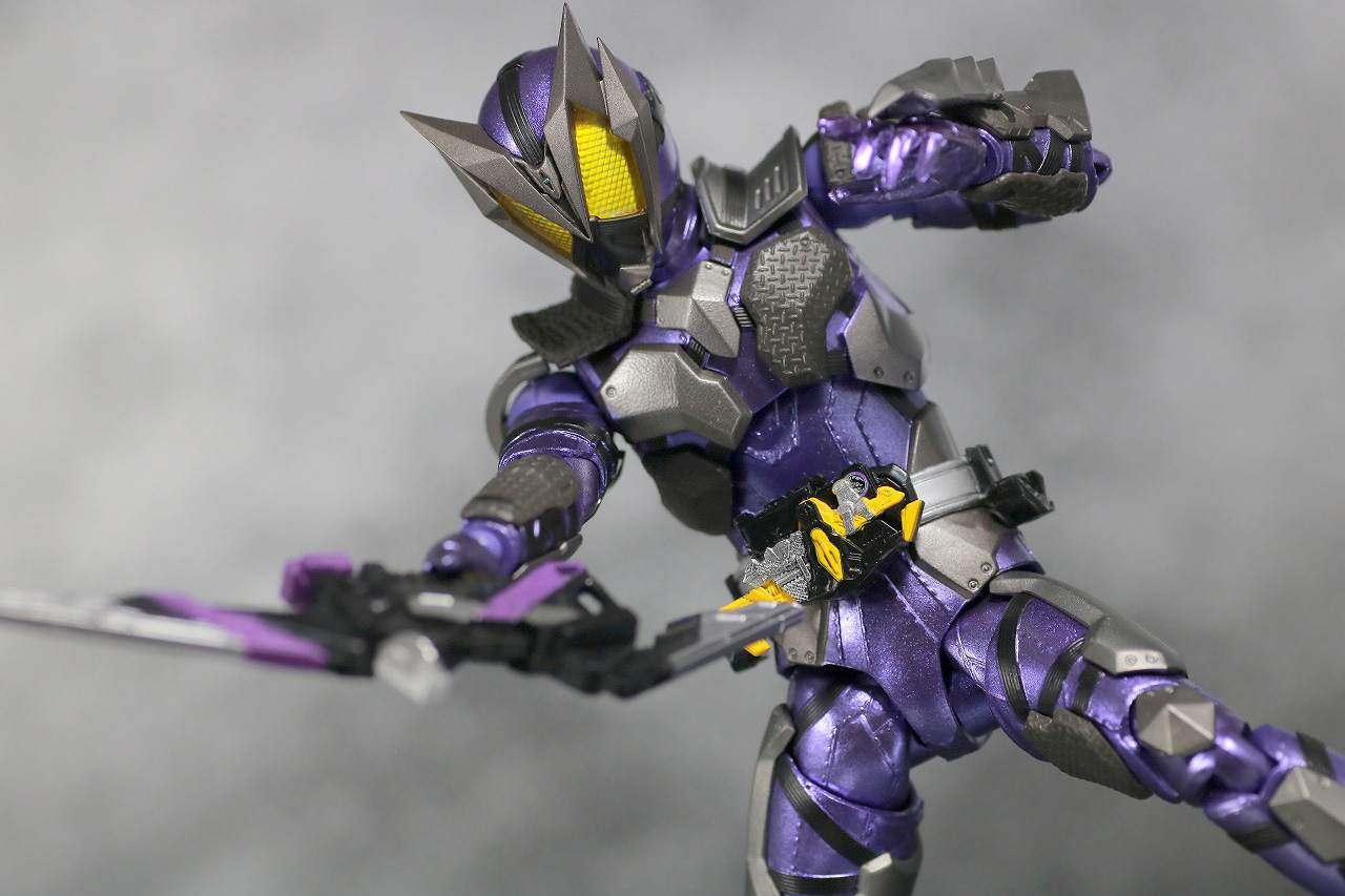 S.H.フィギュアーツ　仮面ライダー滅　スティングスコーピオン　レビュー　アクション