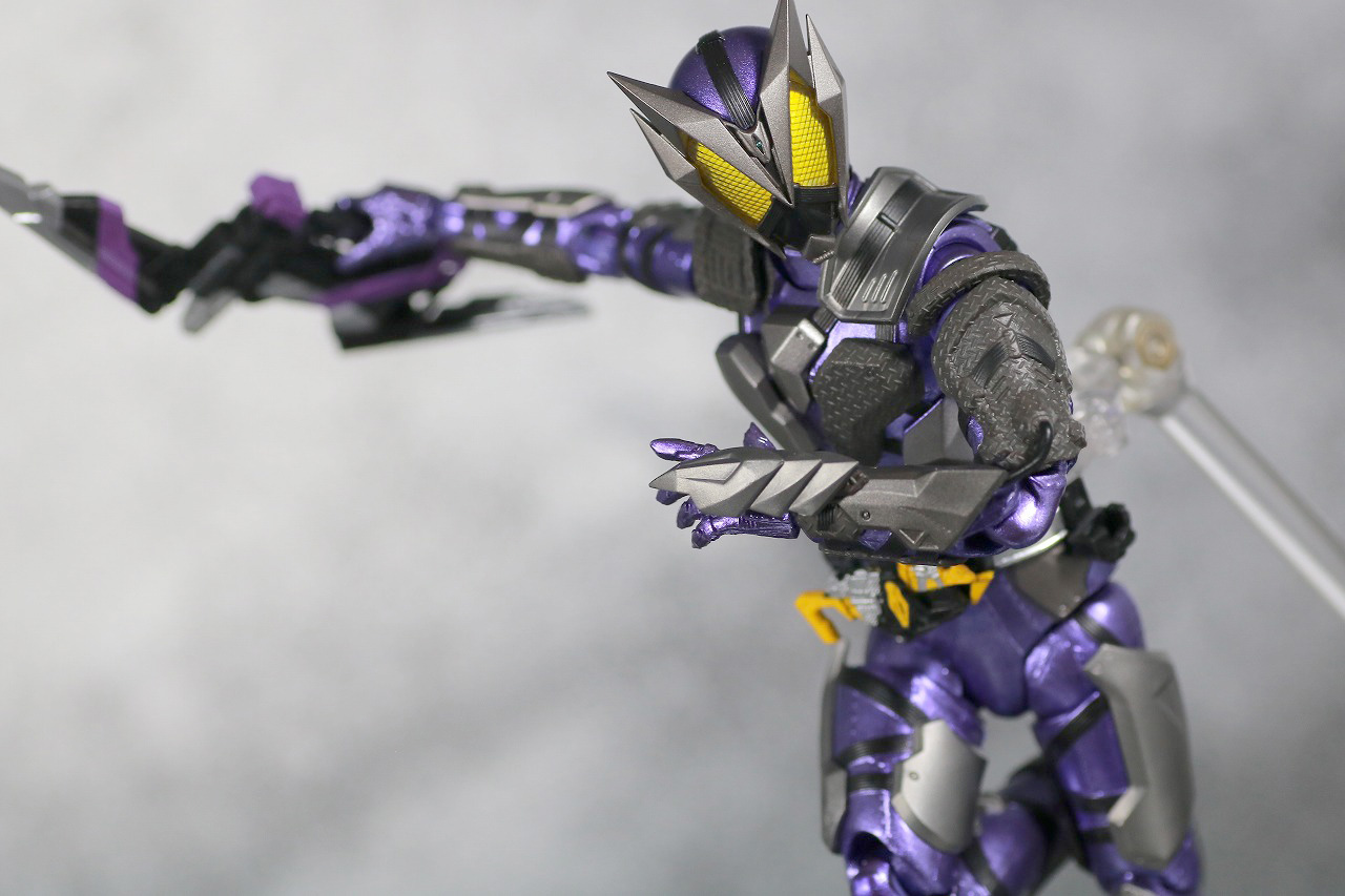 S.H.フィギュアーツ　仮面ライダー滅　スティングスコーピオン　レビュー　アクション