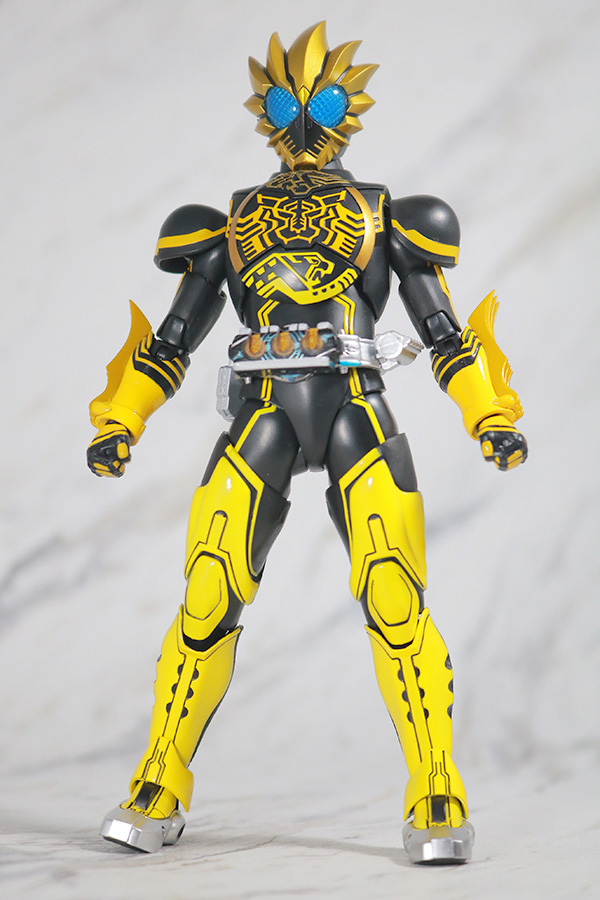 S.H.フィギュアーツ　仮面ライダーオーズ　ラトラータ―コンボ　真骨彫製法　レビュー　全身