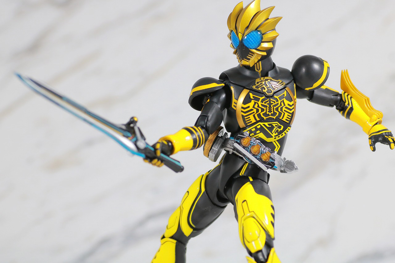 S.H.フィギュアーツ　仮面ライダーオーズ　ラトラータ―コンボ　真骨彫製法　レビュー　アクション