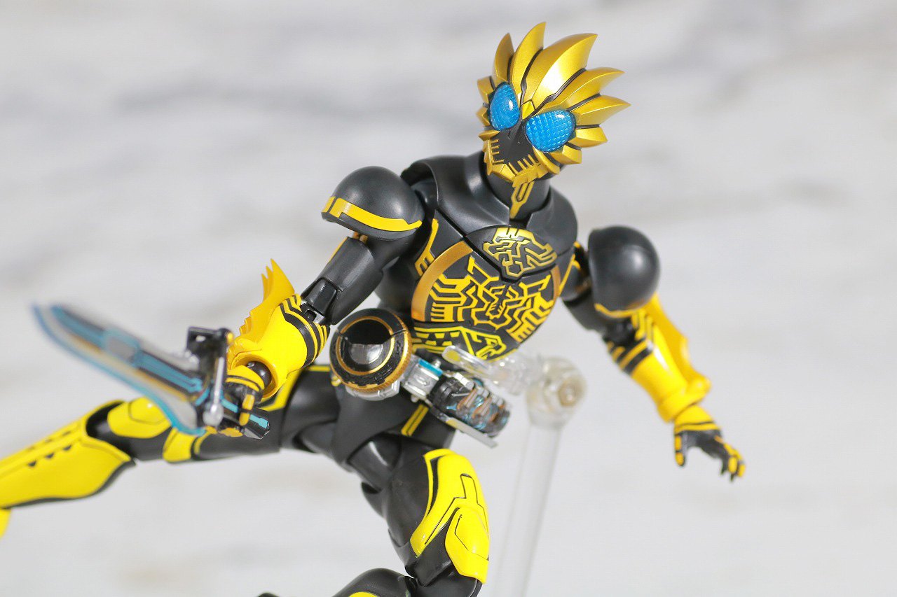 S.H.フィギュアーツ　仮面ライダーオーズ　ラトラータ―コンボ　真骨彫製法　レビュー　アクション