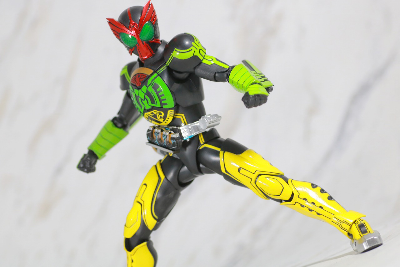 S.H.フィギュアーツ　仮面ライダーオーズ　ラトラータ―コンボ　真骨彫製法　レビュー　アクション　タカキリーター