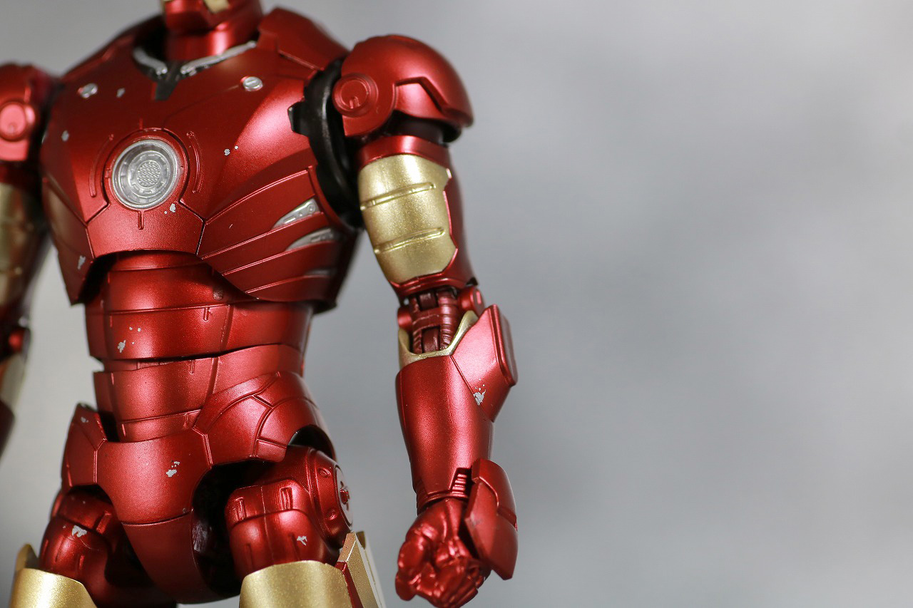 S.H.フィギュアーツ　アイアンマン マーク3 Birth of Iron Man　レビュー　全身