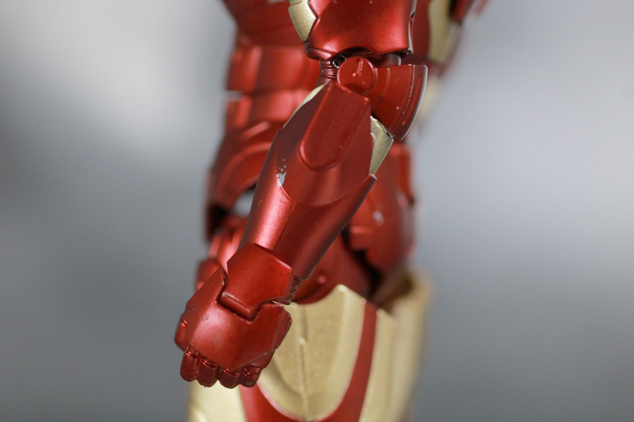 S.H.フィギュアーツ　アイアンマン マーク3 Birth of Iron Man　レビュー　全身