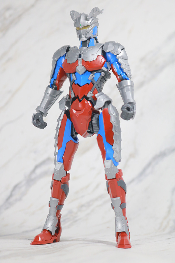 Figure-rise Standard ULTRAMAN ZERO SUIT　ウルトラマンゼロ　レビュー　全身