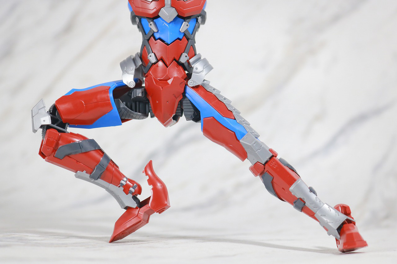 Figure-rise Standard ULTRAMAN ZERO SUIT　ウルトラマンゼロ　レビュー　可動範囲