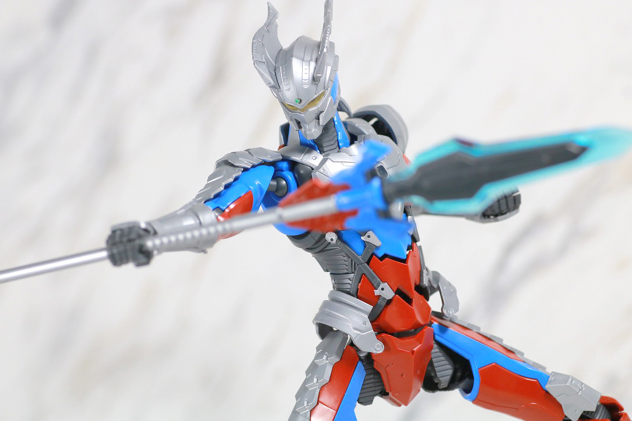 Figure-rise Standard ULTRAMAN ZERO SUIT　ウルトラマンゼロ　レビュー　アクション