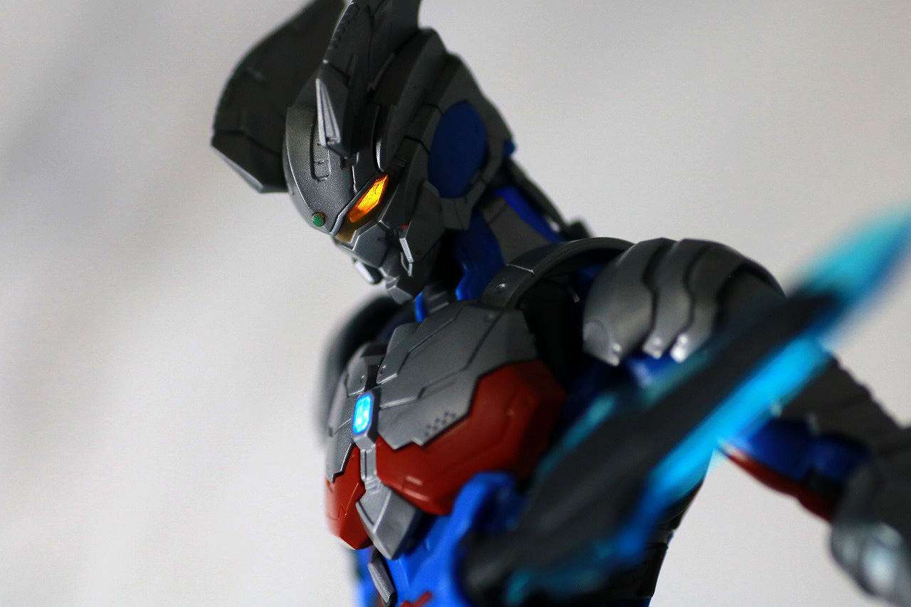 Figure-rise Standard ULTRAMAN ZERO SUIT　ウルトラマンゼロ　レビュー　アクション