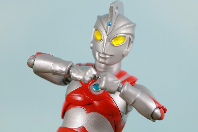 S.H.フィギュアーツ　ウルトラマンエース　レビュー　アクション