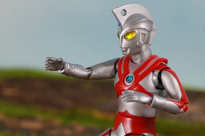 S.H.フィギュアーツ　ウルトラマンエース　レビュー　アクション