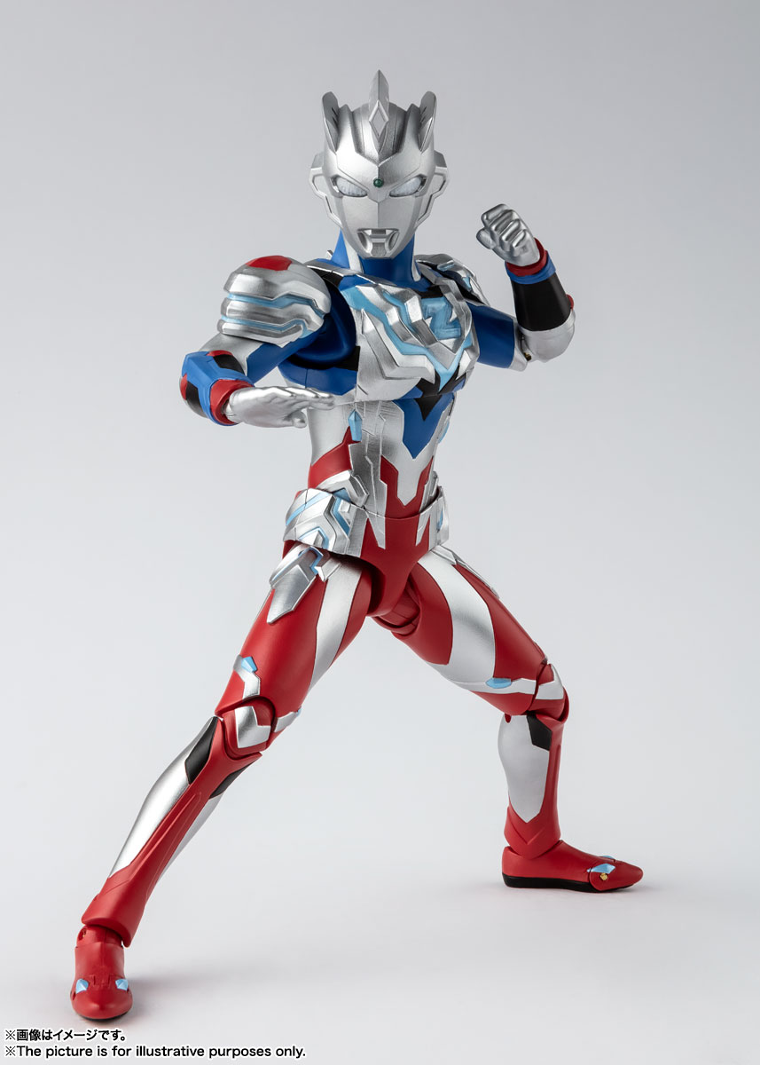 S.H.フィギュアーツ　ウルトラマンゼット　アルファエッジ