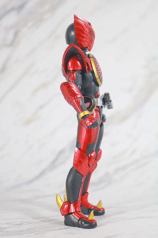 S.H.フィギュアーツ　仮面ライダーオーズ　タジャドルコンボ　真骨彫製法　レビュー　全身